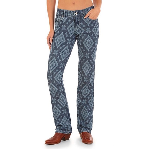 Wrangler Retro® Mae Straight Leg Printed Jeans - Picture 1 of 11